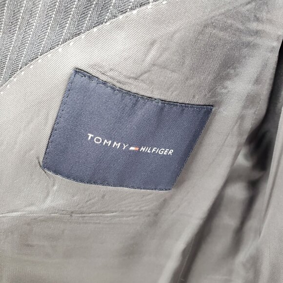 Tommy Hilfiger Striped Men's 2 Button Blazer Suit Jacket - Picture 3 of 11
